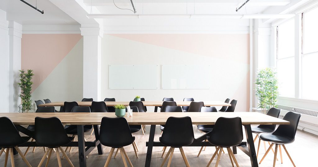 試験監督者の派遣 試験会場の利用 ジェイジェイエスプラス